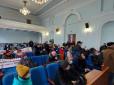 Хіти тижня. Мирний протест добігає кінця: У Житомирі люди штурмом взяли облраду, вимагають від Зеленського знизити ціну на газ
