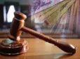 Депутат із Прикарпаття привласнив понад 2,5 млн грн із зарплат вчителів та сподівався сховатися в Чехії
