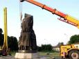 Немає чим захоплюватись та пишатися: Кабмін вилучив із реєстру пам’яток національного значення місце, де проводили Переяславську раду