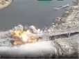 Працювали Malloy T-150: ЗСУ вперше в історії знищили міст за допомогою дронів