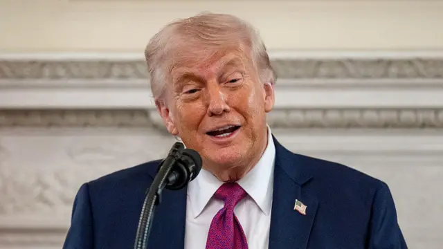 У Трампа проблеми: Через брак авіаносців США не можуть стримати Китай та Іран, - Forbes